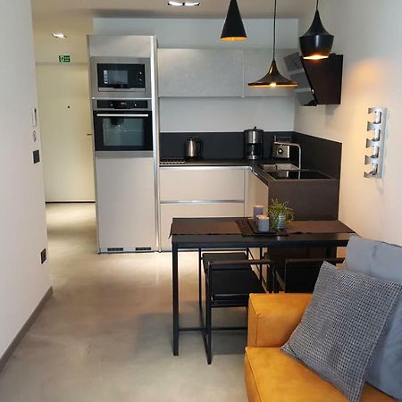 Apartman Vip, With Free Garage Parking プーラ エクステリア 写真