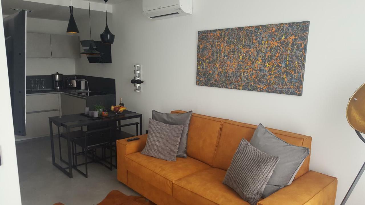 Apartman Vip, With Free Garage Parking プーラ エクステリア 写真