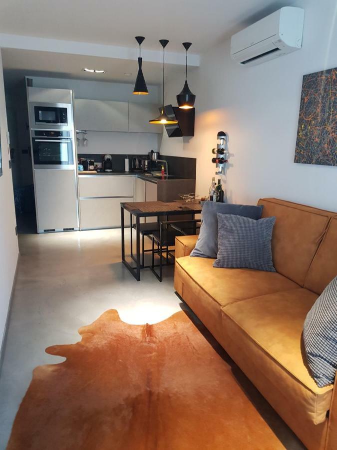 Apartman Vip, With Free Garage Parking プーラ エクステリア 写真